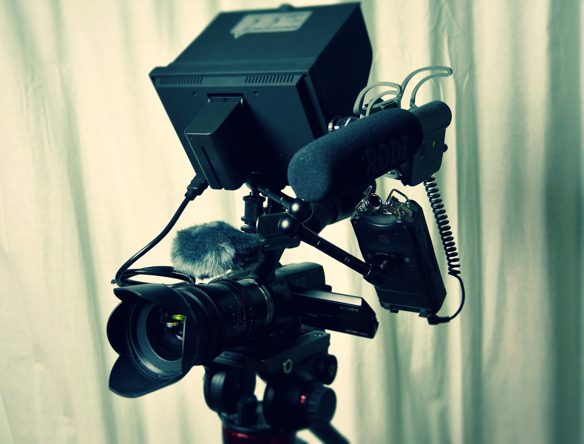 sony-1455039_1920 Unison Studios Media